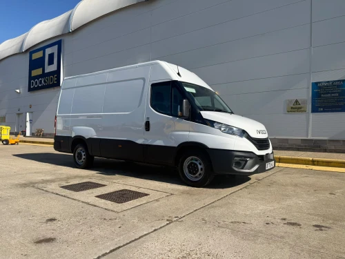 Private, trade and business van hire