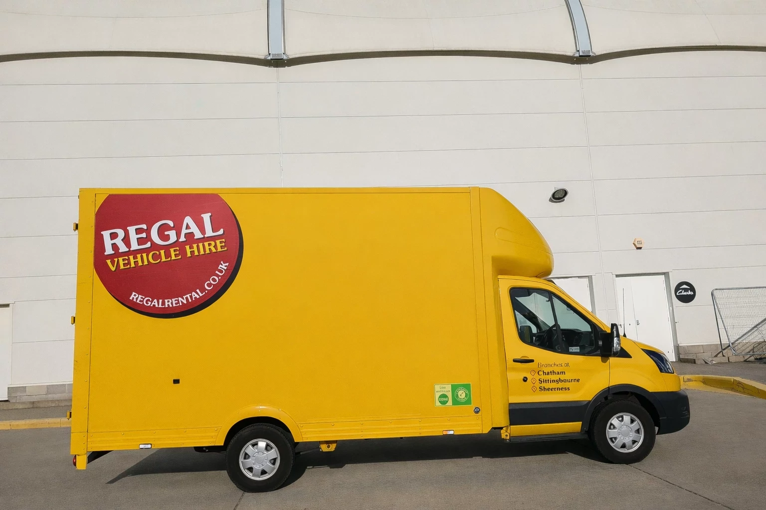 Luton low loader van hire in Carlisle for house moves